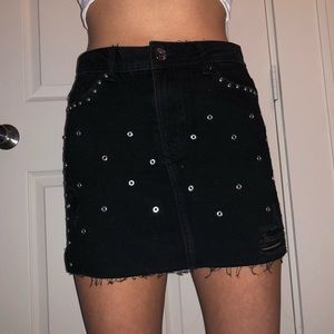 Back jean skirt